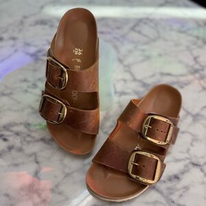 BIRKINSTOCK Arizona Big Buckle - sz 5-5.5